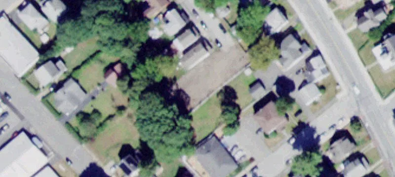 14 Division St