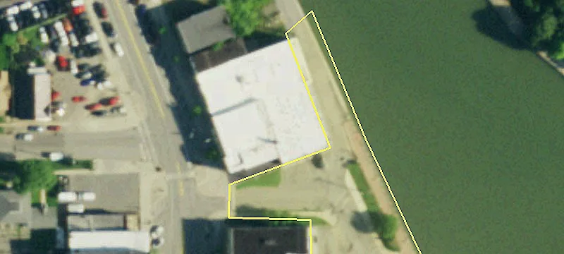 345 Main St