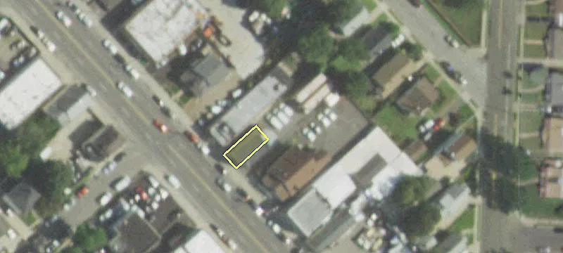 879 Nassau Rd