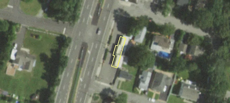 650 Walt Whitman Rd