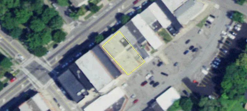 13-15 Main St
