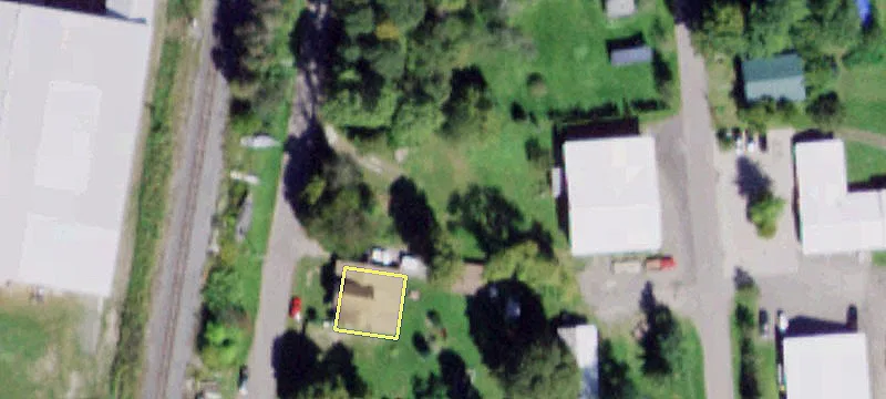 90 Railroad Ave