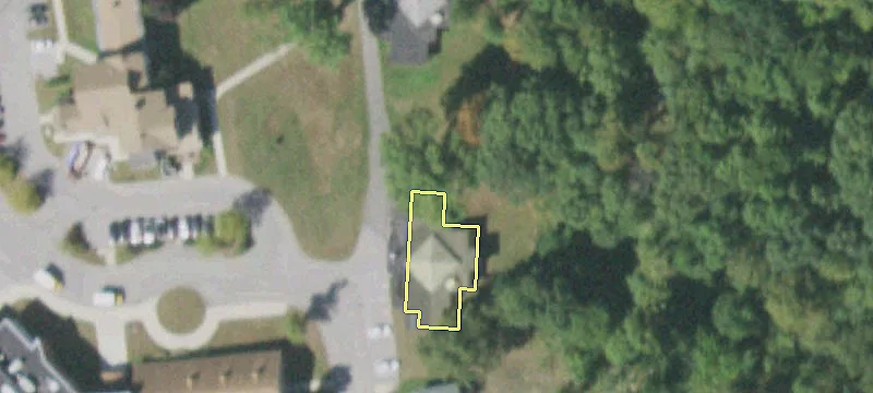 621 Blooming Grove Tpke