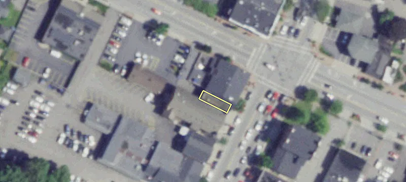 9 Main St