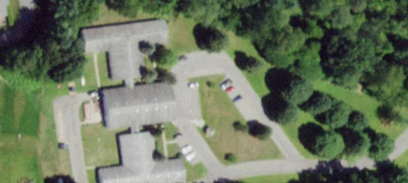653 Bay Rd