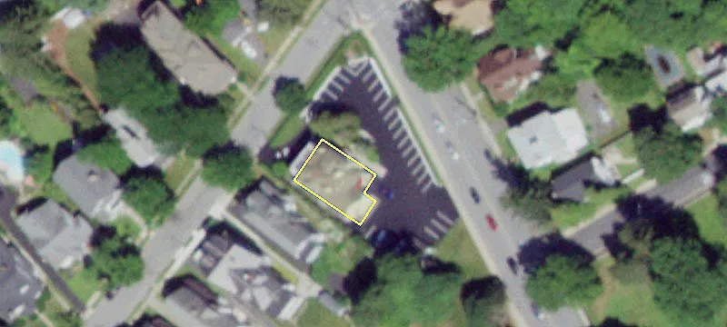 276 Pawling Ave