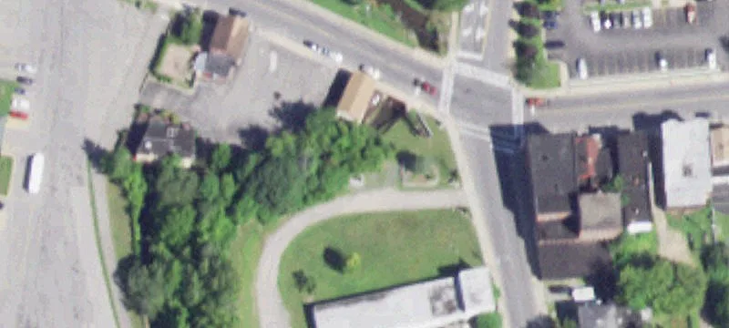 87 Fulton St