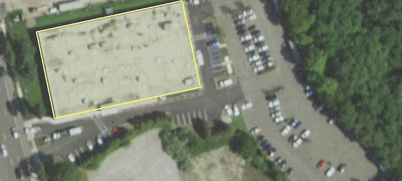 575 Broadhollow Rd