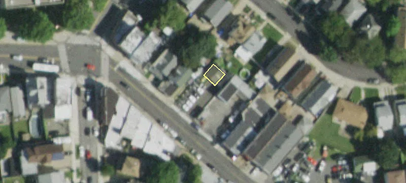429 Castleton Ave