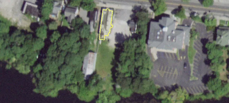 221 Main St