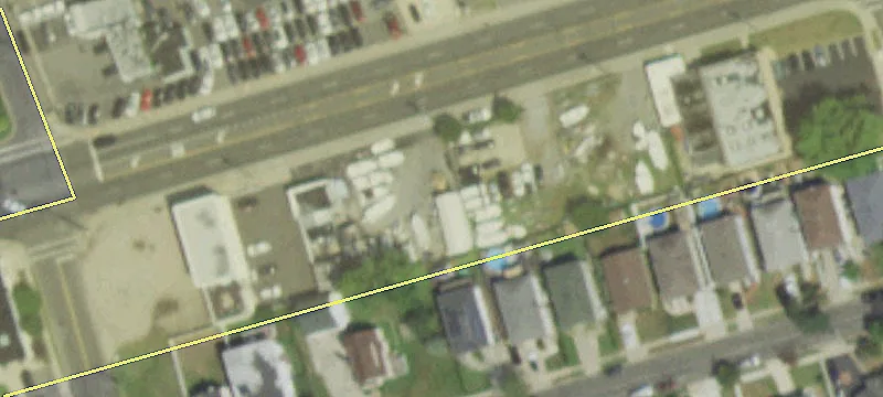 1242 Montauk Hwy