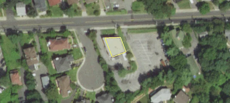 68 Steamboat Rd
