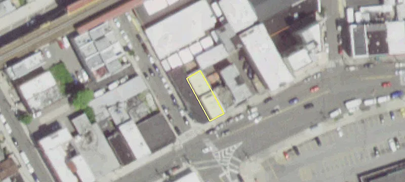 8820 Rockaway Bch Blvd
