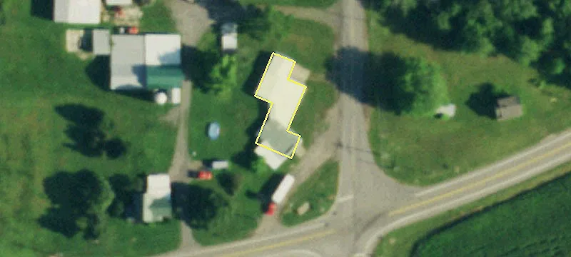 1362 Lyndonville Rd