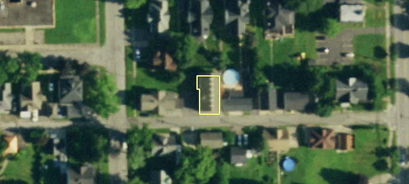 300 Bennett Pl