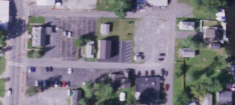 225 8th Ave
