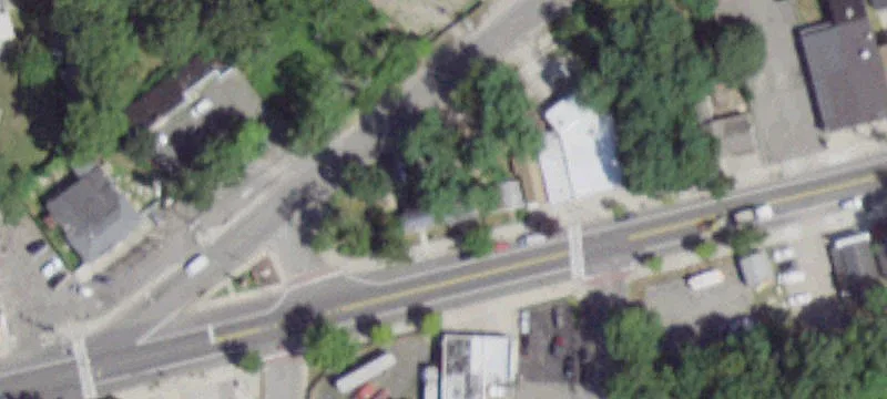 395 Main St