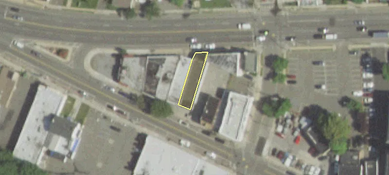 54 Main St