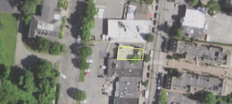 401 Main St