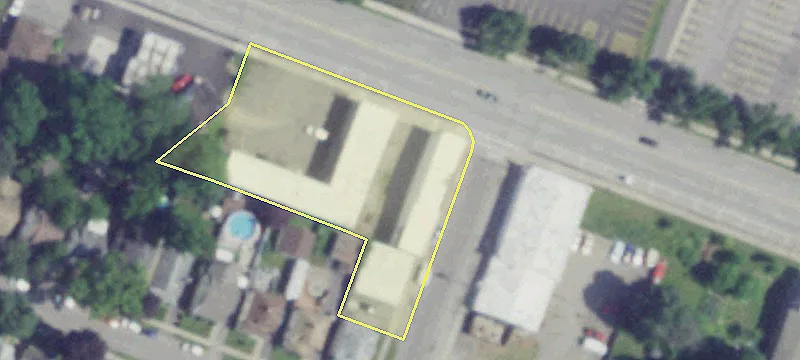 404 Commercial St