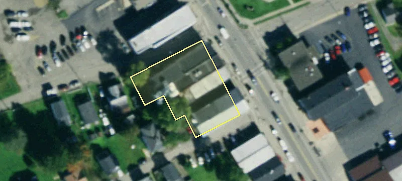 8 Main St