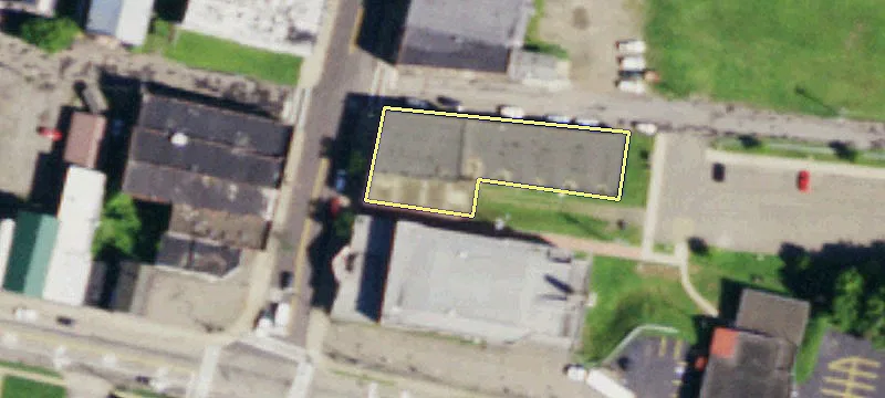 16 Main St