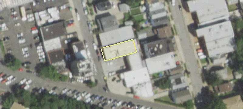 25 Van Buren Ave