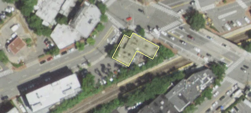 2 Cuttermill Rd
