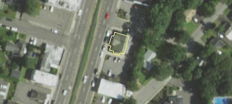 700 Walt Whitman Rd