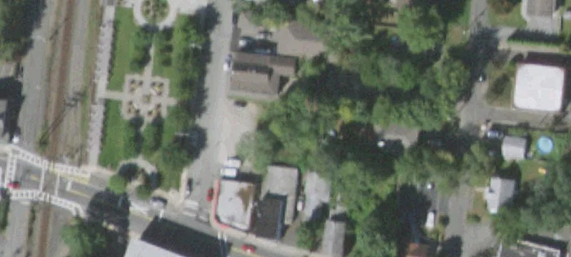 6 Burnside Ave
