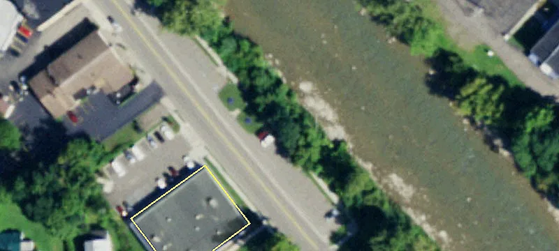 44 Water St