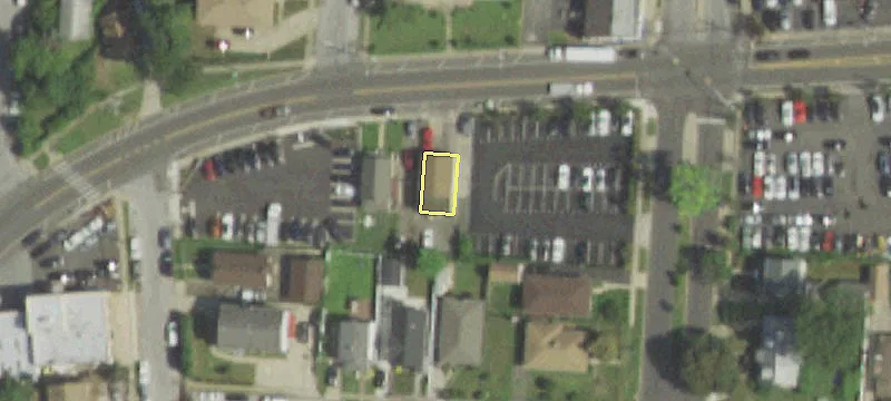 10 Lakeview Ave