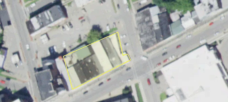 536 Main St