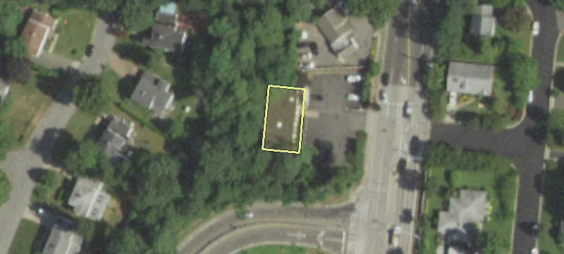 277 Willis Ave