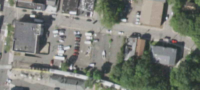 36 Lawrence St
