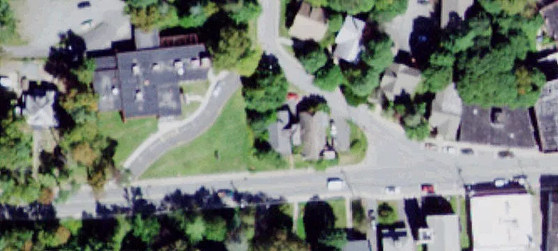 33 Chestnut St