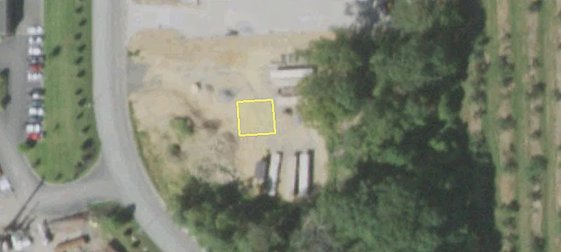 11 Burts Rd