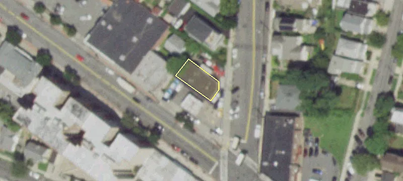918 Mclean Ave