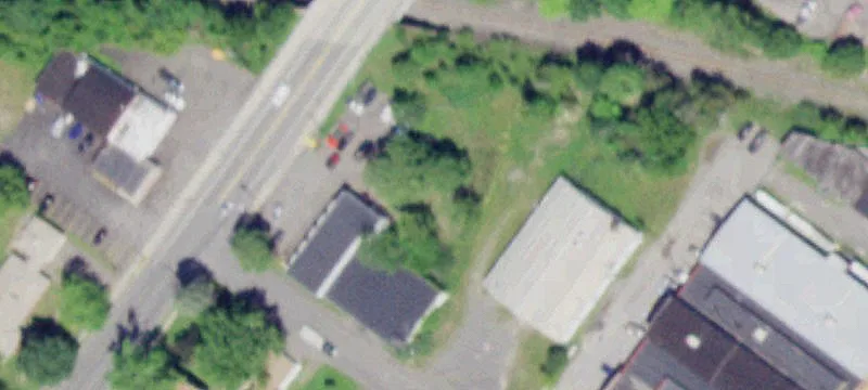 60 Fairview Ave