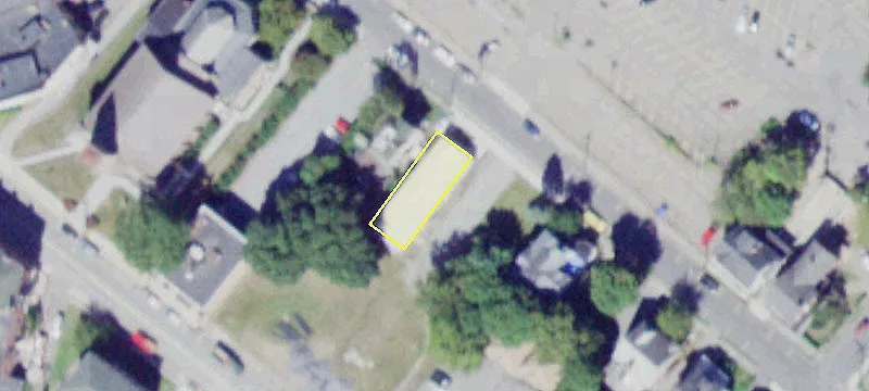 28 Roberts St