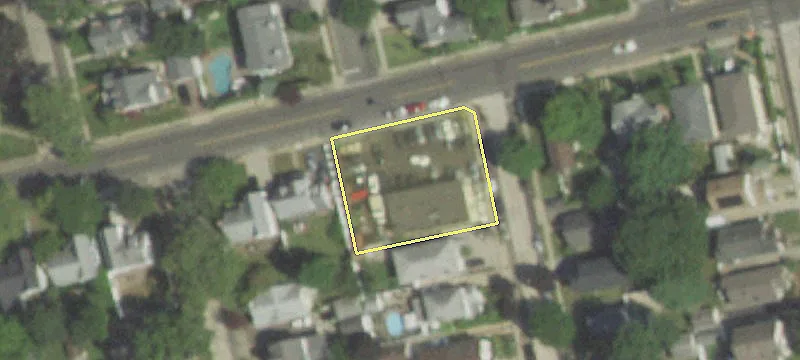 176 Hendrickson Ave