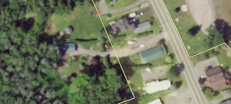 7046 Lakeshore Rd