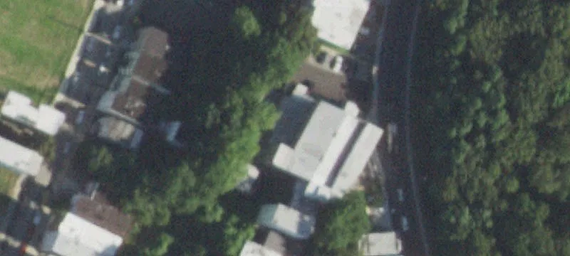 360 Ashburton Ave