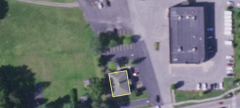 3375 Seneca Tpke