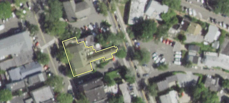 22 Division St