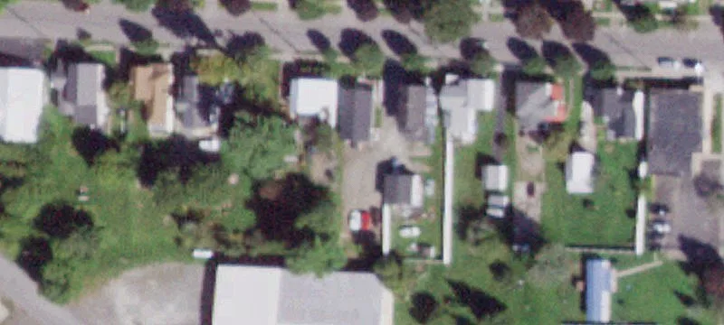 2621 Main St