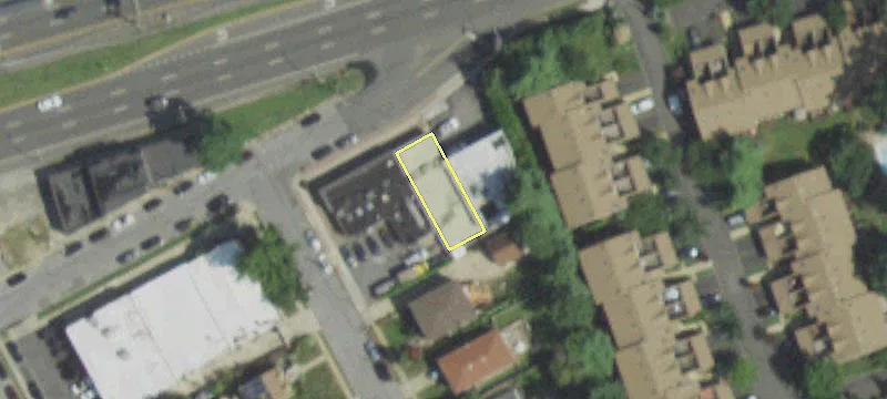 9 Lansdowne Ave