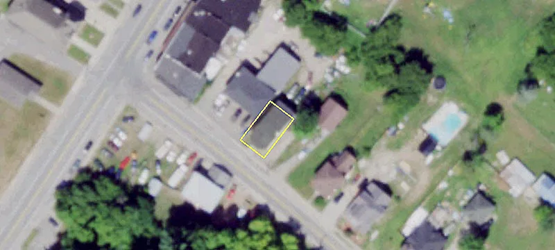 7 Maple Ave