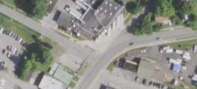 4 Du Bois Ave