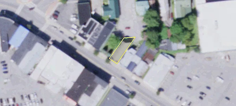 128 Main St